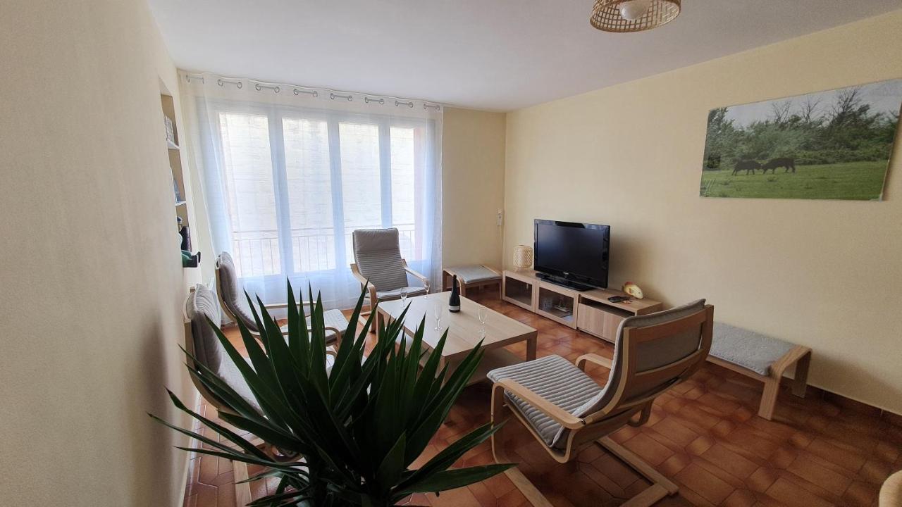 איגוס-מורטס Appartement La Tour Du Sel מראה חיצוני תמונה